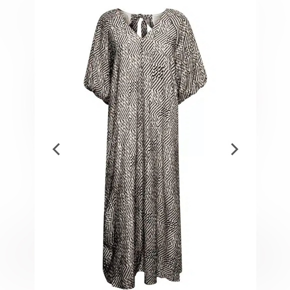 Part Two maxi dress with graphic print! - Picture 6 of 11